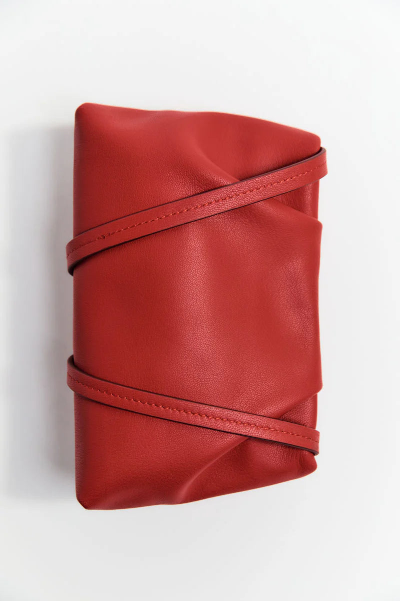 Soft Tuck Sling Pouch