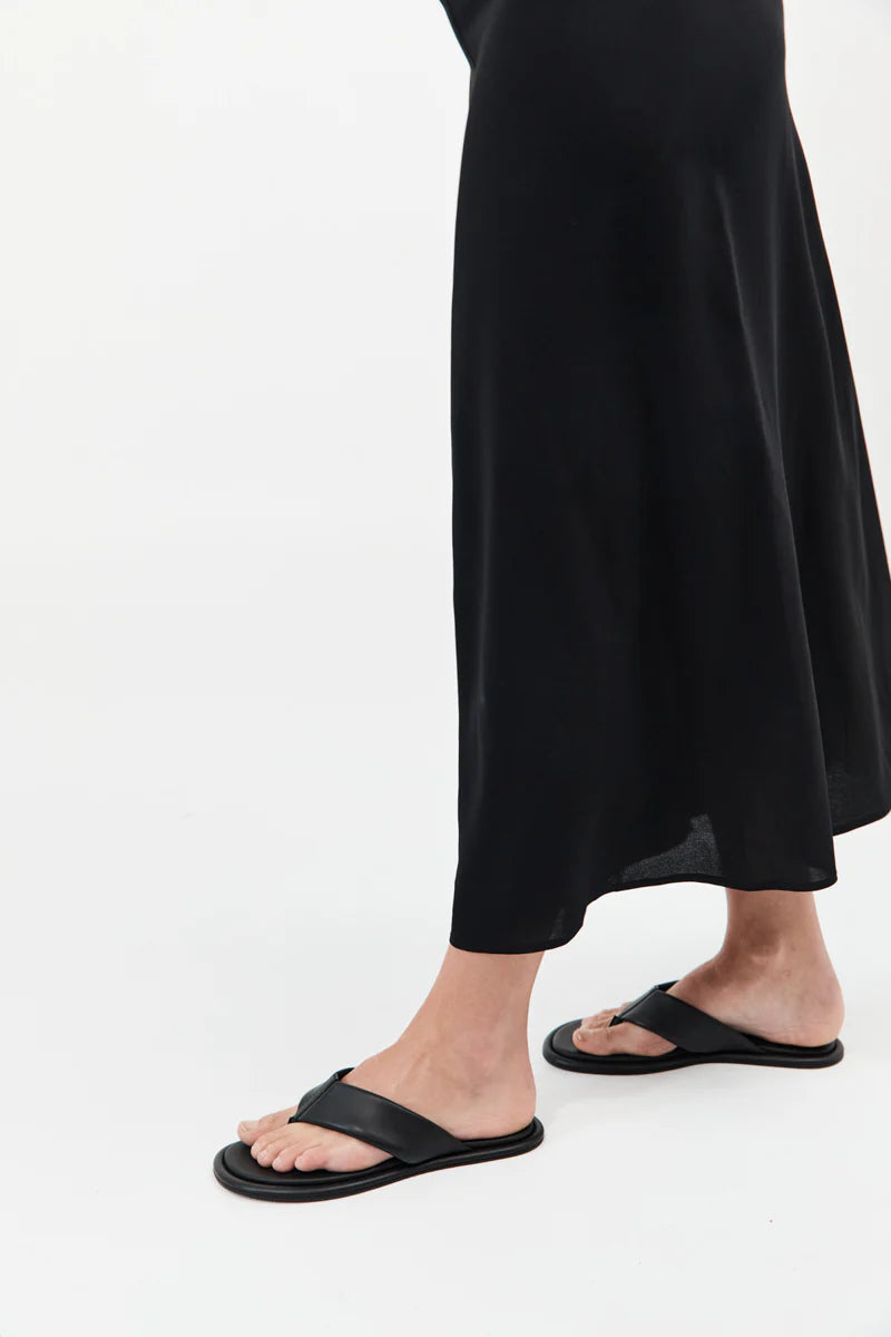 Soft Thong Slide
