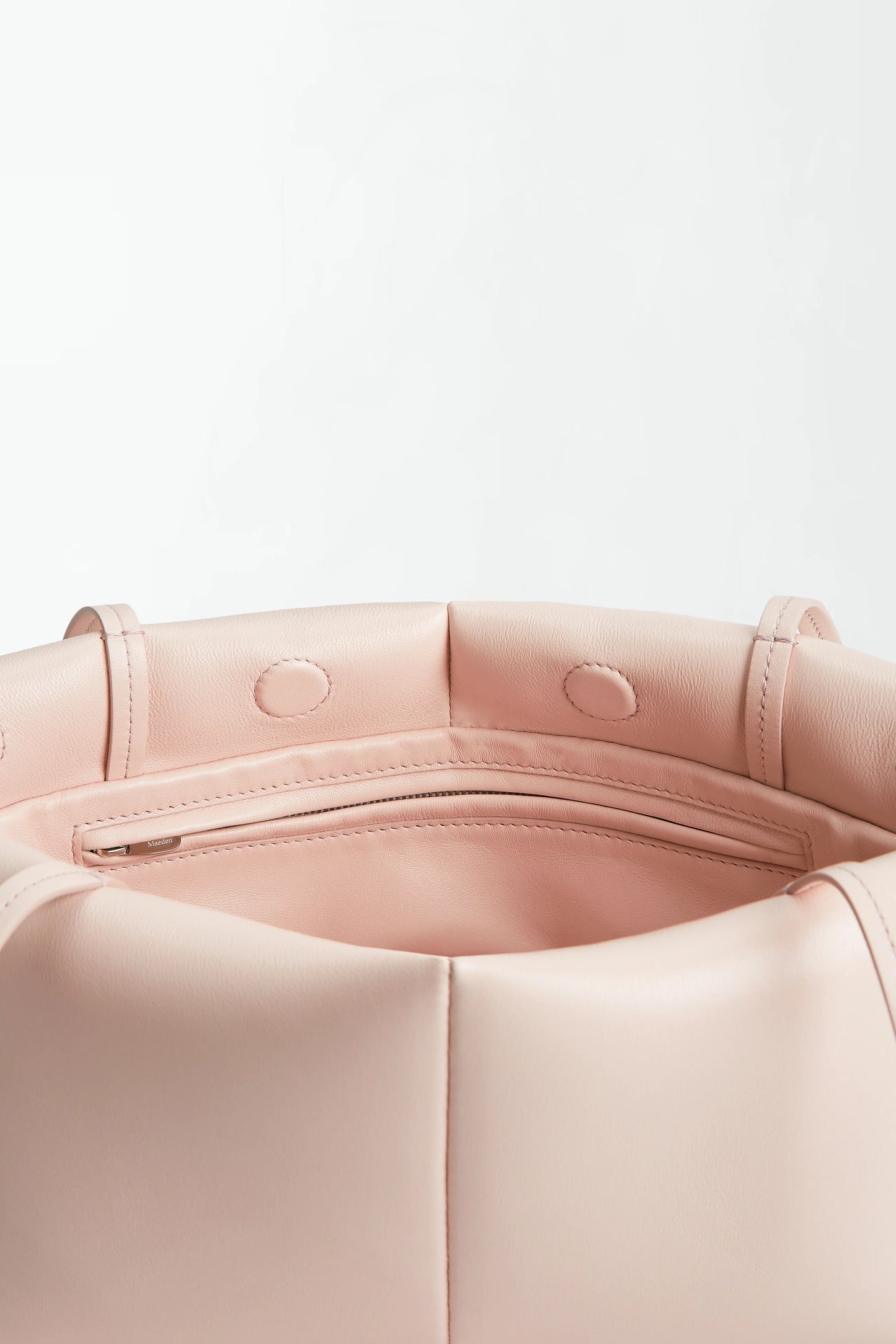 Boulevard Sling Pointe