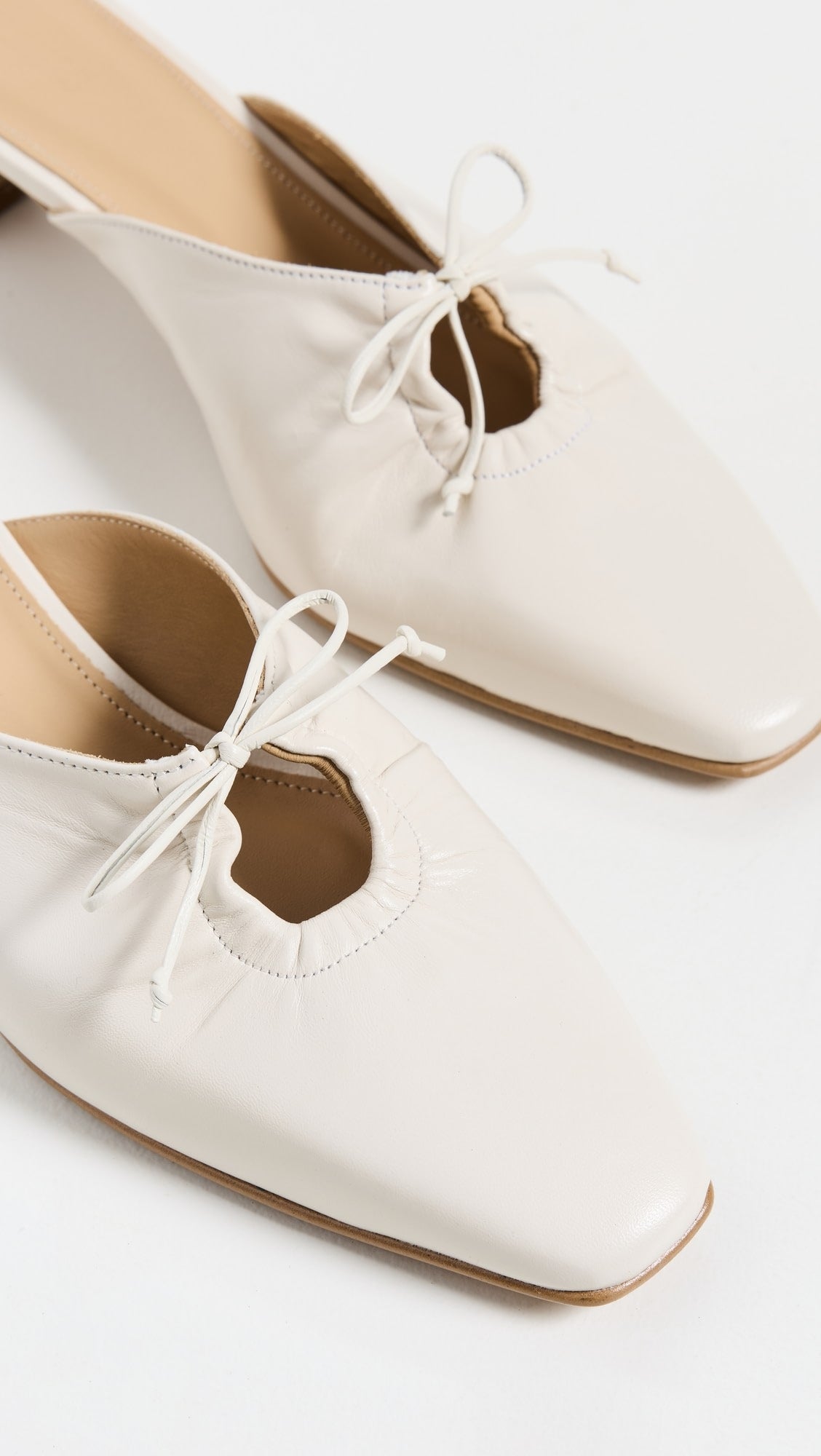 Amar Cream Leather Mule