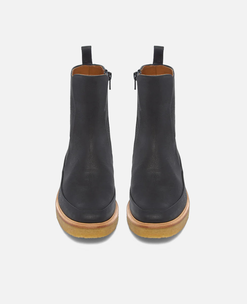 Hip Boot